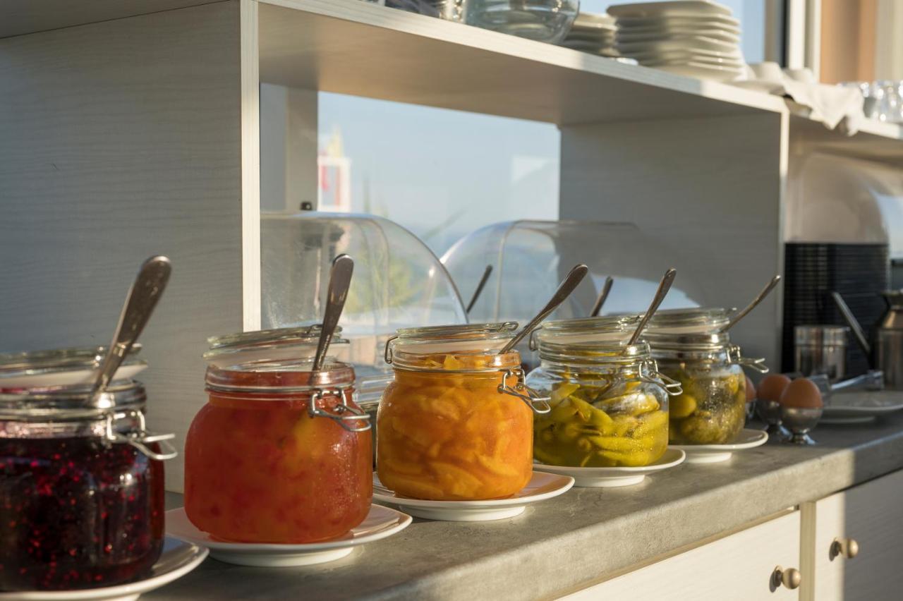 Hotel Caretta Beach Γεράνι Χανίων Εξωτερικό φωτογραφία