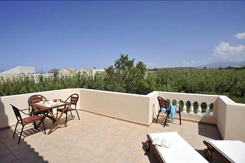 Hotel Caretta Beach Γεράνι Χανίων Εξωτερικό φωτογραφία