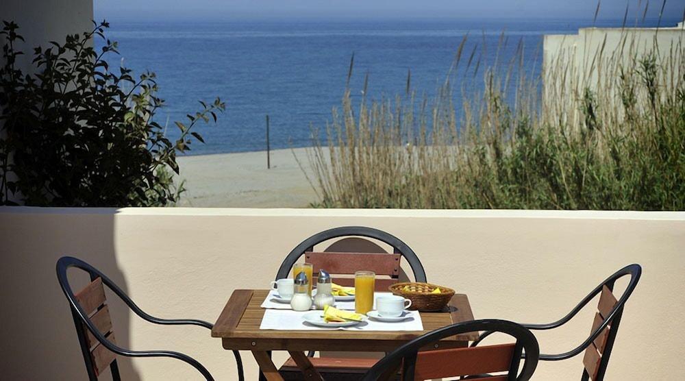 Hotel Caretta Beach Γεράνι Χανίων Εξωτερικό φωτογραφία